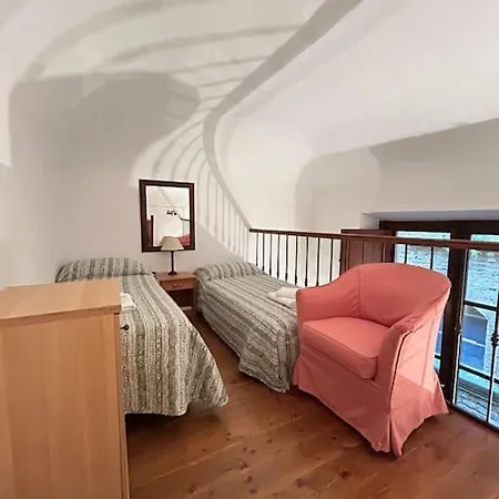 Apartment Riverside Retreat By Florencehospitality Com *