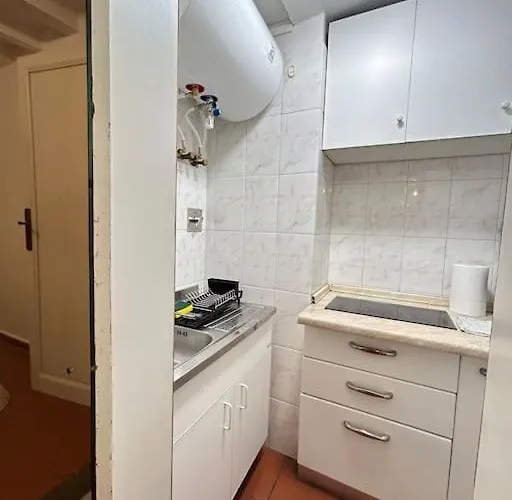 Riverside Retreat By Florencehospitality Com 아파트